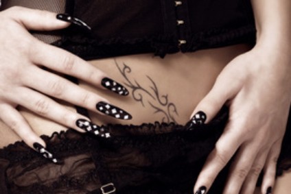 Nicole Sch&uuml;tz Nagelstudio & Schulungen &copy; Nick Freund - Fotolia.com